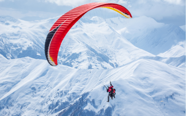 Adventure sports overview landscape in Himachal Pradesh