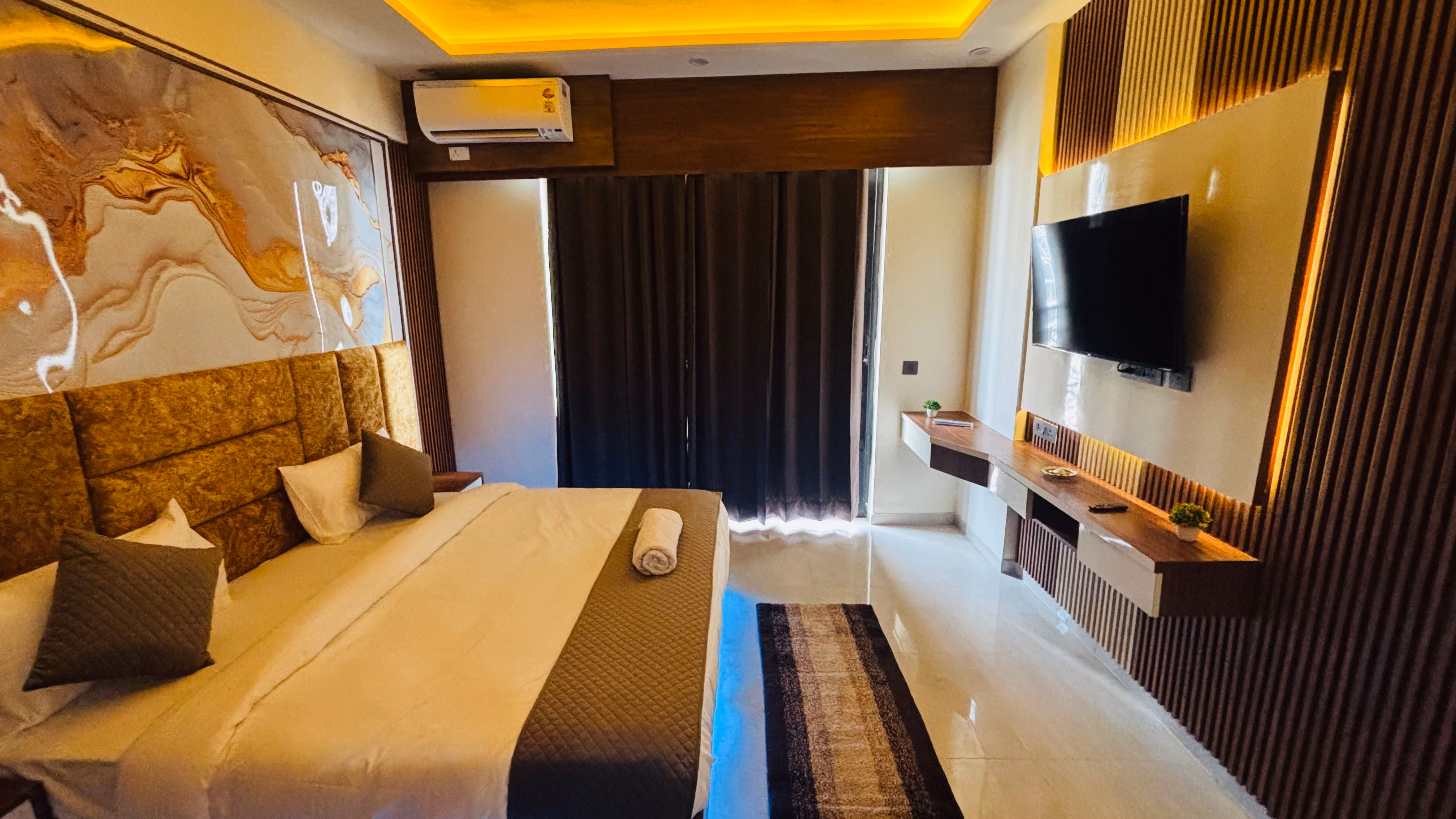 Heritage-style stay in Hazratganj