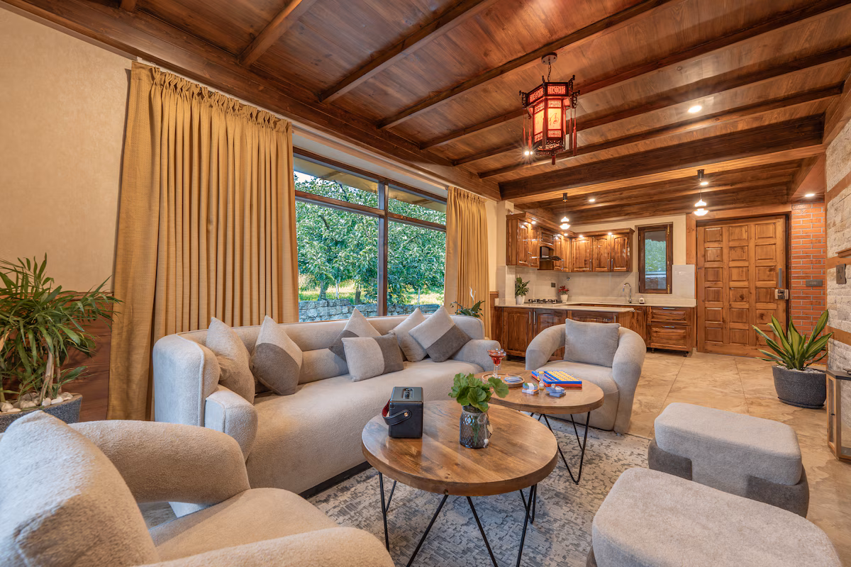 Different types of Airbnb accommodations in Manali