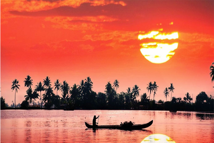 Sunset view from Alappuzha houseboat deck
