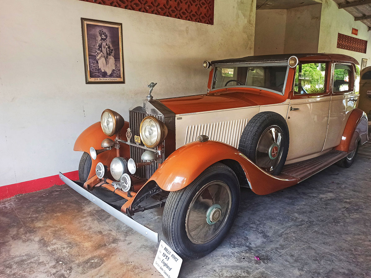 Vintage Rolls-Royce in Auto World Museum collection