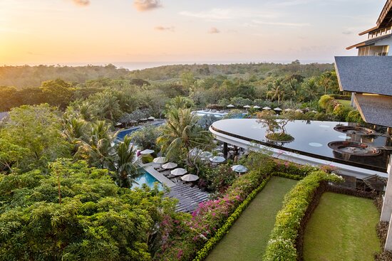 Resort pool and ocean view in Bali
