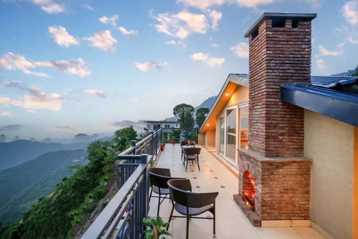 Terrace seating at cafe in Kasauli