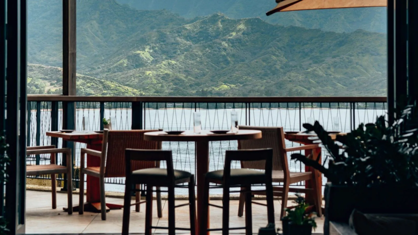 Cafes with mountain views in Shillong