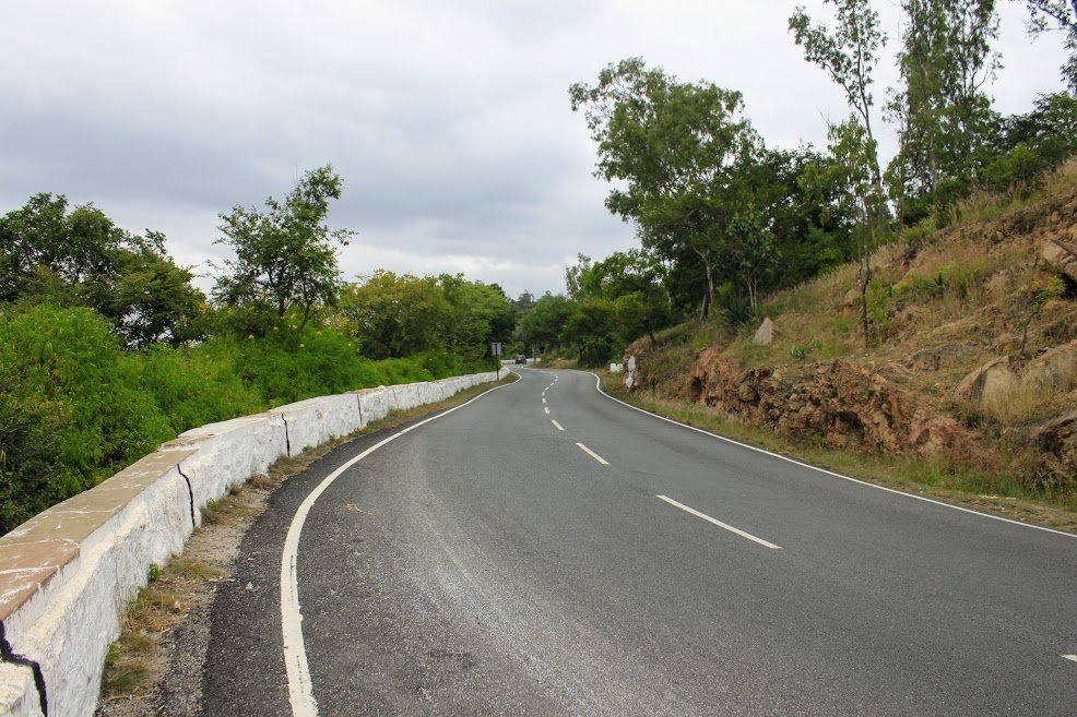 Road route and hill approach to Chamundi Temple Mysore