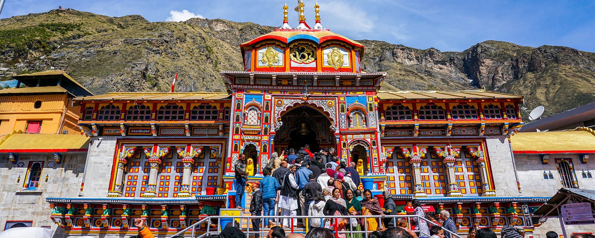 Pilgrims in darshan queue at Himalayan temple during Char Dham