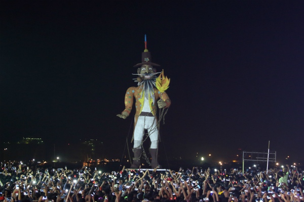 Burning Pappanji effigy at midnight in Fort Kochi