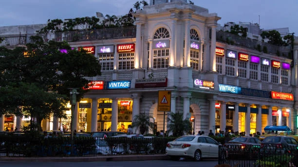 Connaught Place evening city walk and retail experience