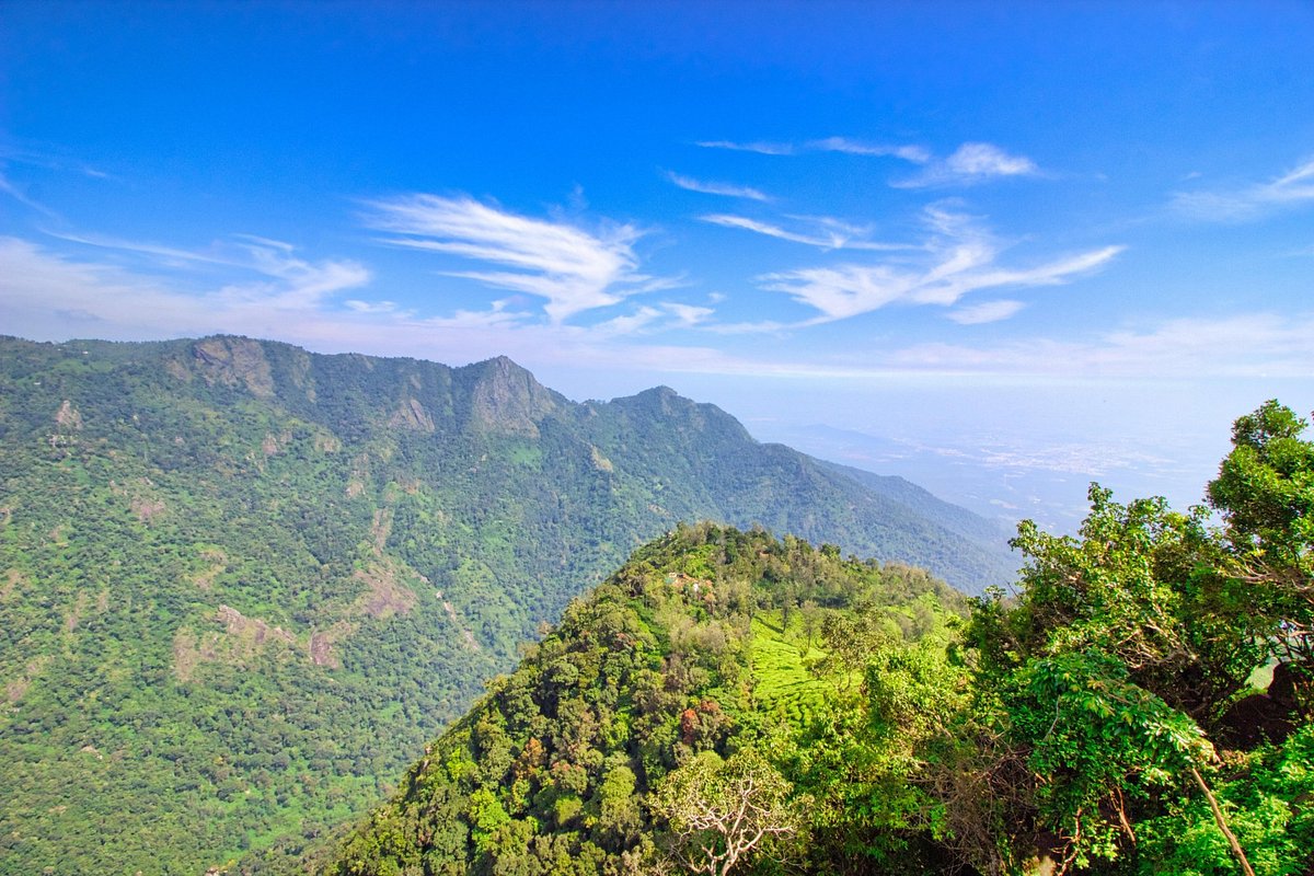 View from Dolphin's Nose viewpoint in Coonoor