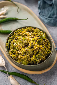 Thecha chutney served with Maharashtrian meals