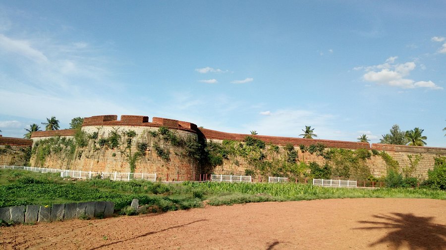 Road approach and route plan to Devanahalli Fort from Bengaluru