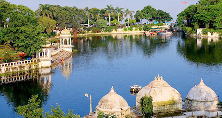 Manikyalal Verma Musical Garden near Doodh Talai Lake Udaipur