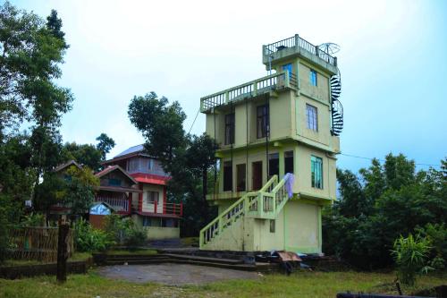 Nongriat village stay area near living root bridges