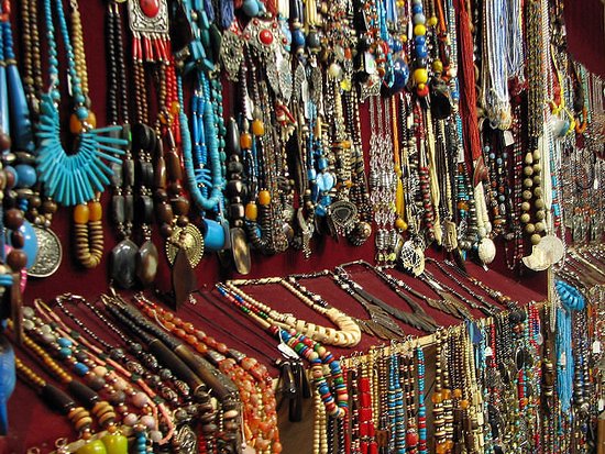 What to buy at Fashion Street Mumbai