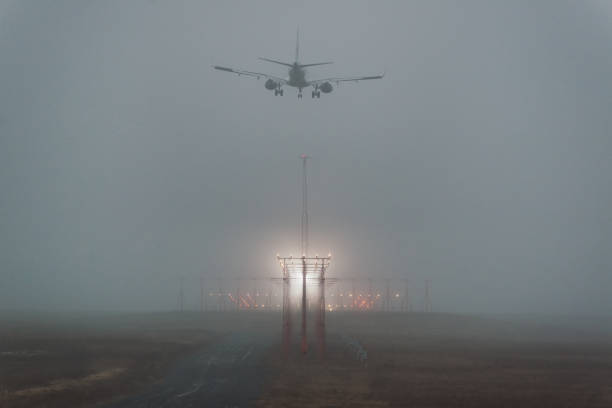 Aircraft taxiing through low visibility conditions