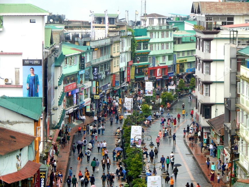 Street food lane in Gangtok with momo and thukpa stalls