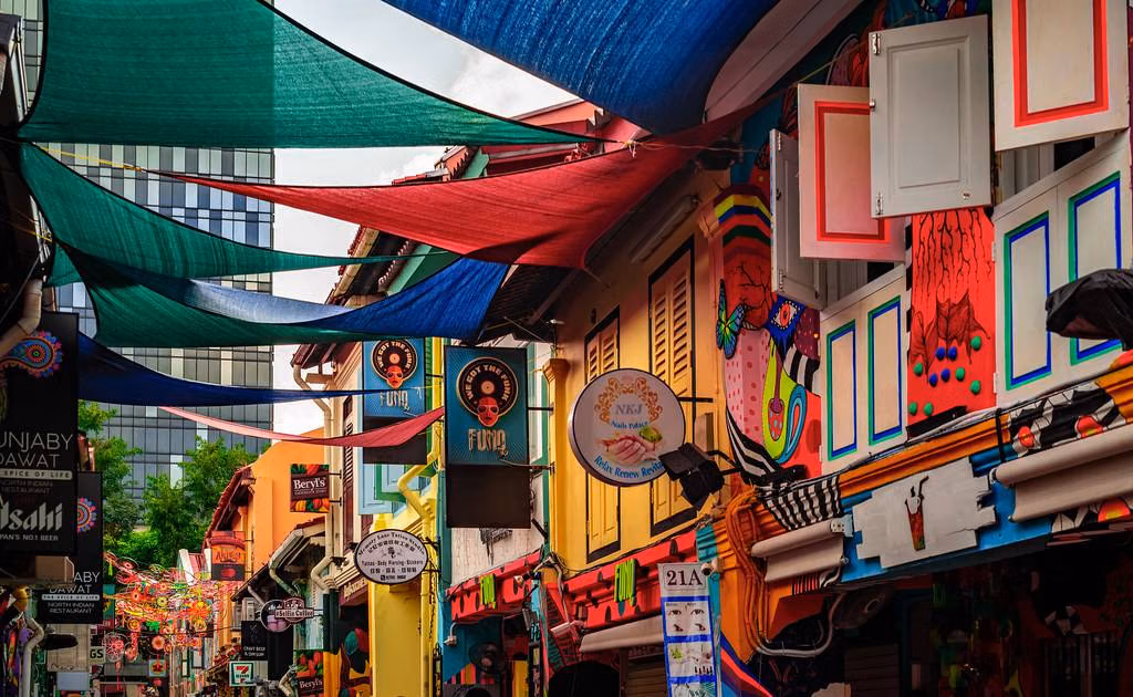 Singapore Haji Lane cafes and lifestyle shopping