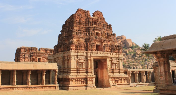 Achyutaraya Temple ruins Hampi