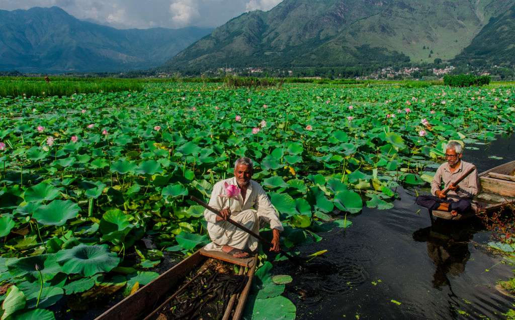 Safety checklist for folklore route travel in Kashmir