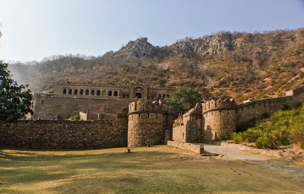 Bhangarh Fort complex and surrounding Aravalli landscape