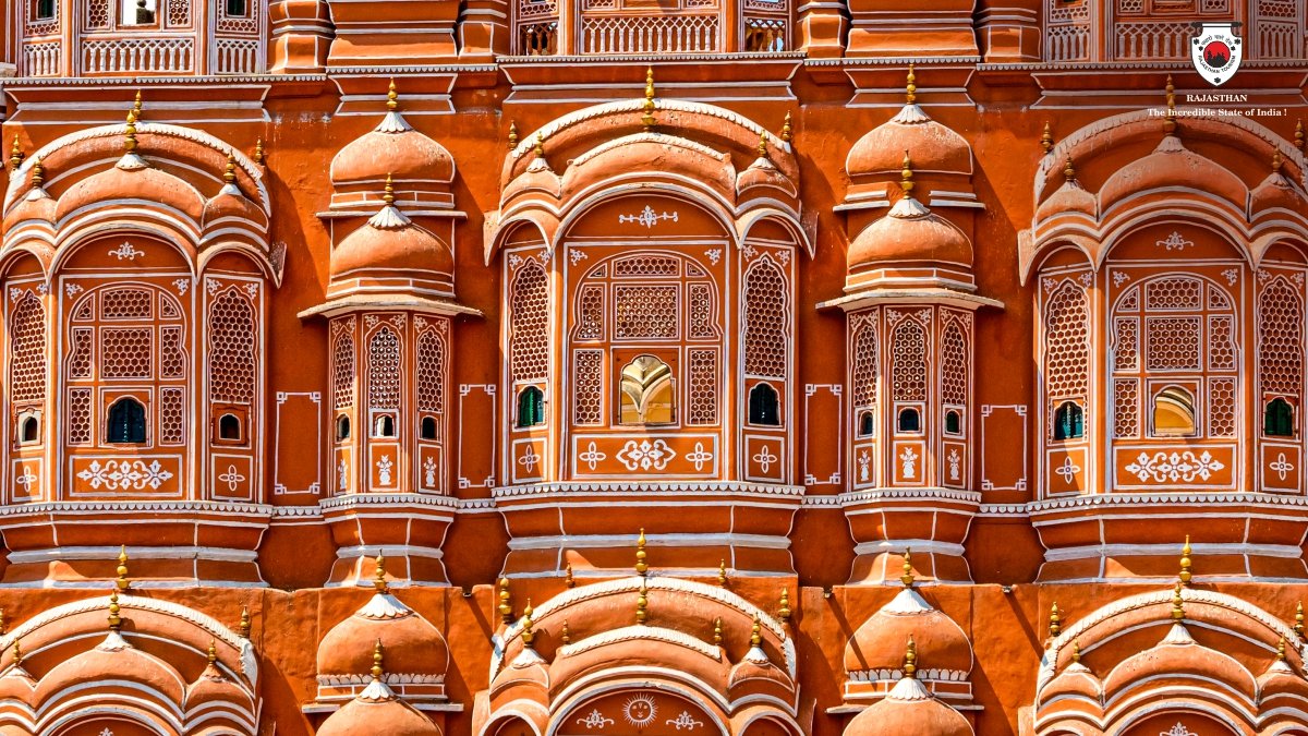 953 Jharokhas Windows of Hawa Mahal