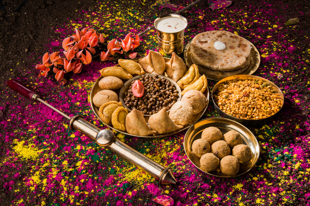 Holi food and drink counters in Gurgaon
