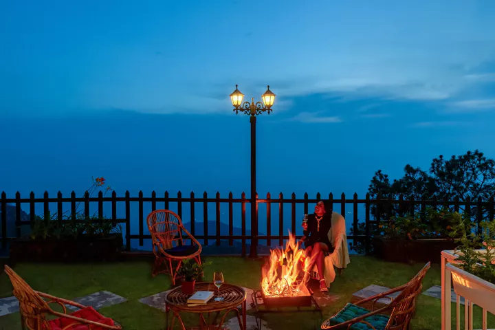 Warm evening homestay lounge in Kasauli