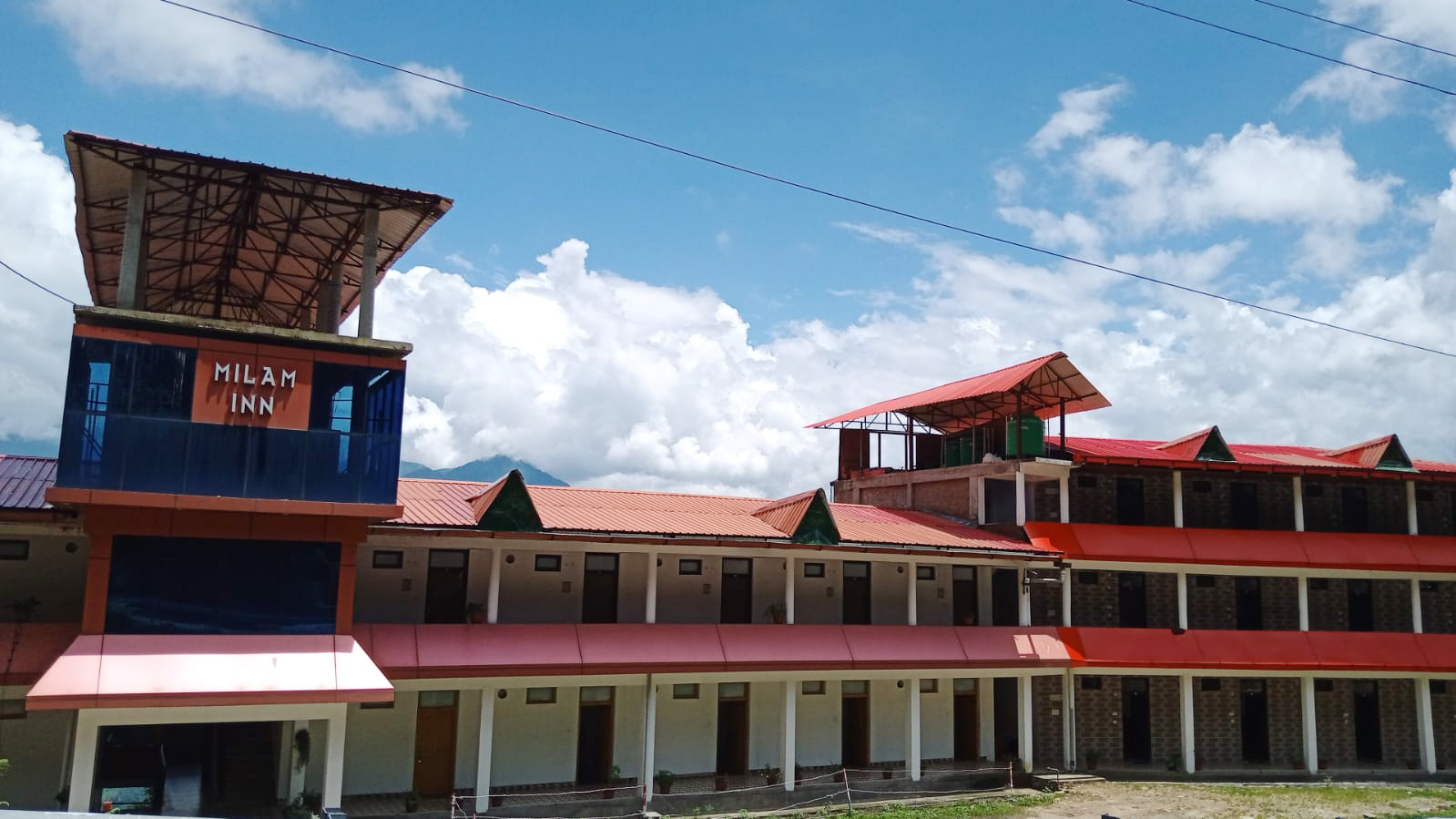 Milam Inn Homestay exterior with mountain view