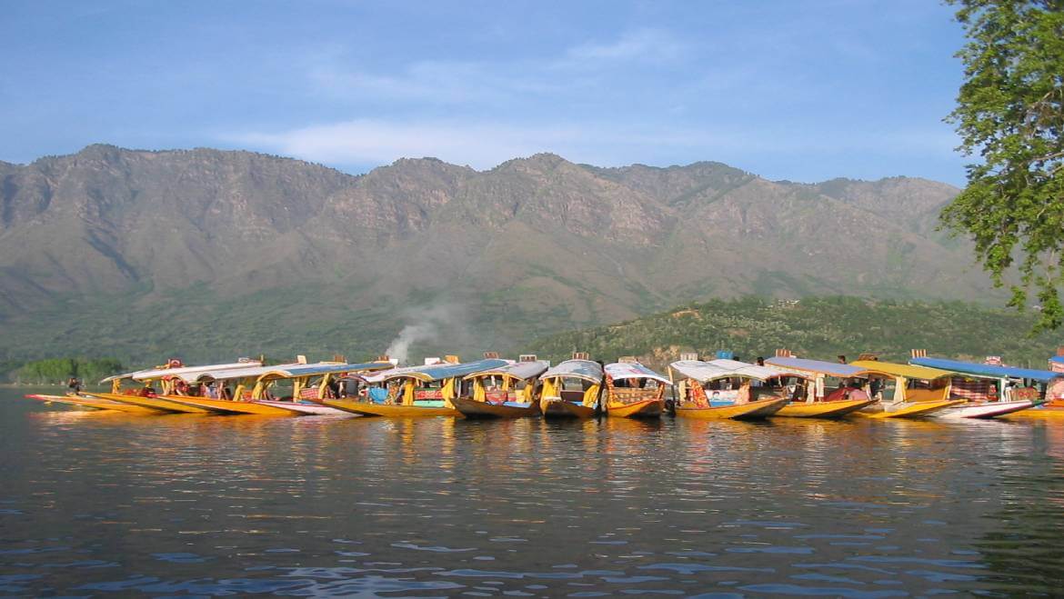 Honeymoon Places India to Visit in April: Top 15