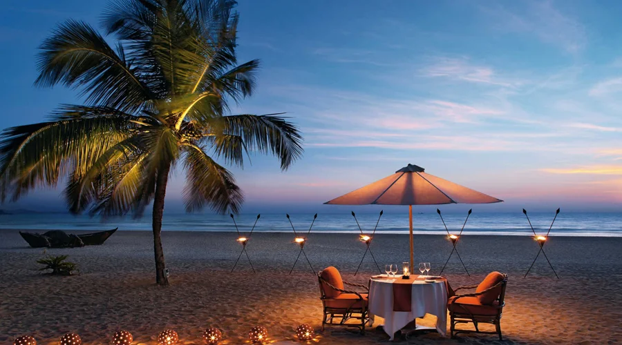 Goa beach in January perfect for honeymoon couple