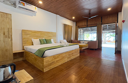 Comfortable hotel room on Agatti Island