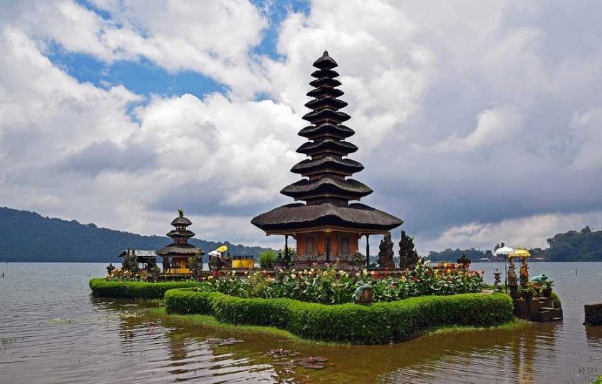 Flight fare calendar for Delhi to Bali route
