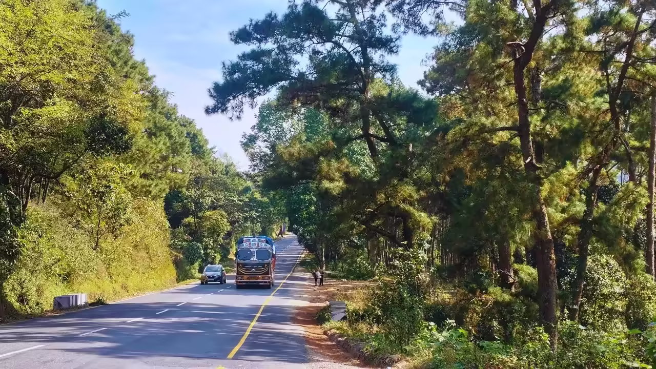 Scenic road journey from Delhi to Shillong through mountains