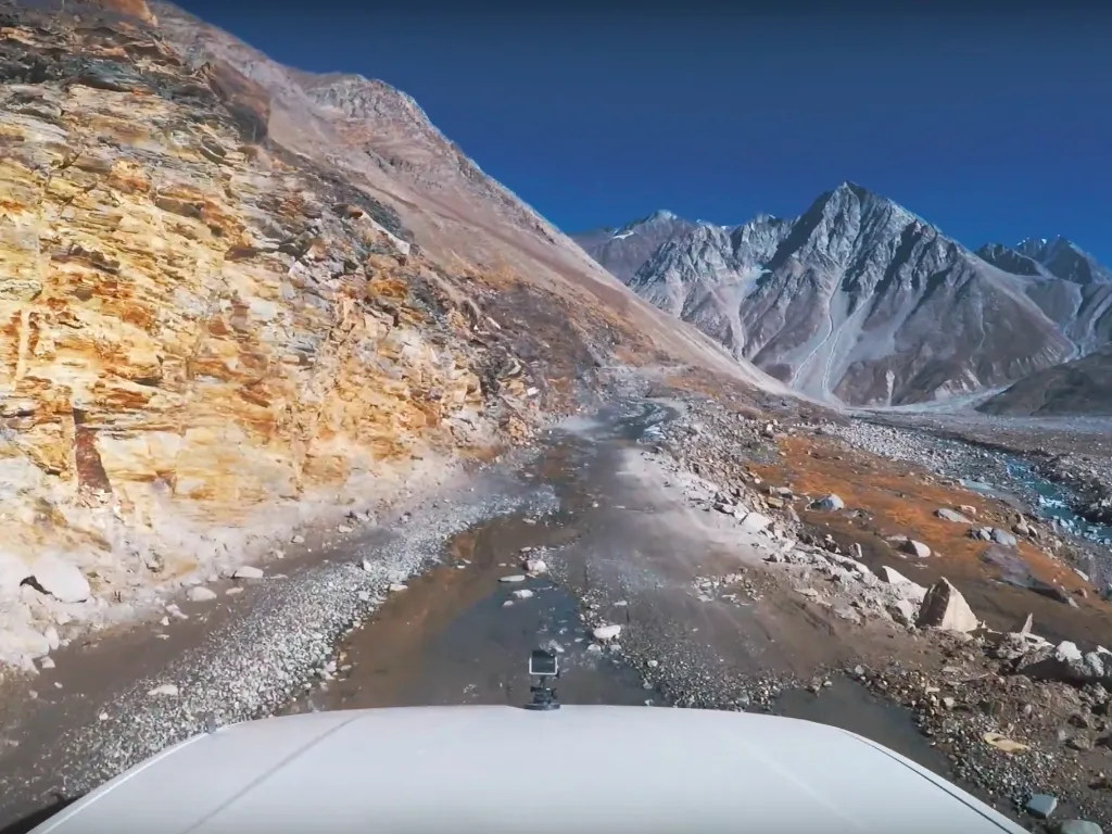 Scenic road from Manali to Spiti Valley through mountains