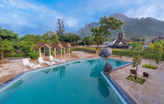 Forest resort near Indira Gandhi Wildlife Sanctuary