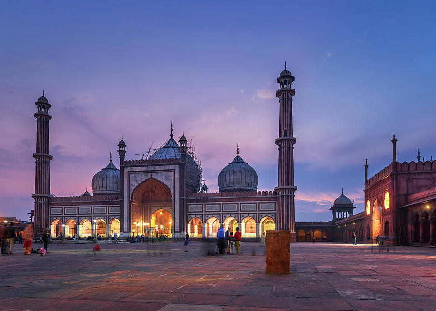 Evening skyline and minaret silhouette at Jama Masjid Delhi