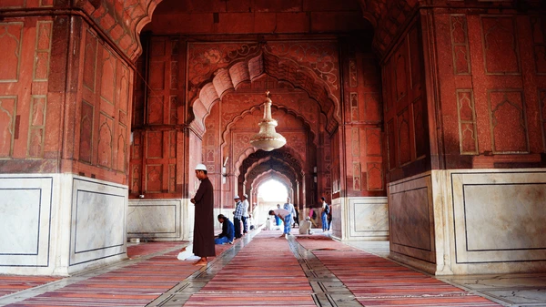 Prayer hall perspective at Jama Masjid Delhi