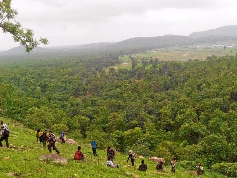 Panoramic viewpoint at Janapav Hills summit
