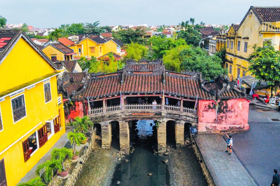 Beautiful Japanese Covered Bridge in Hoi An Vietnam