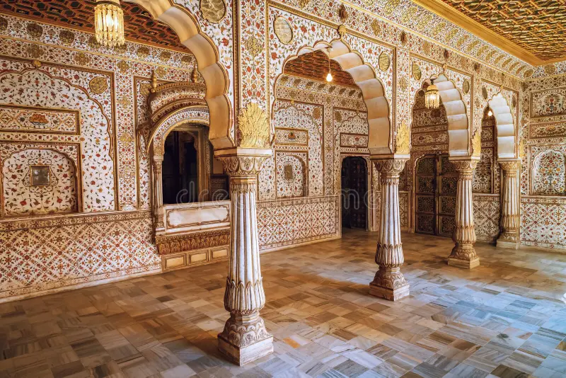 Decorative interior hall of Anup Mahal in Junagarh Fort