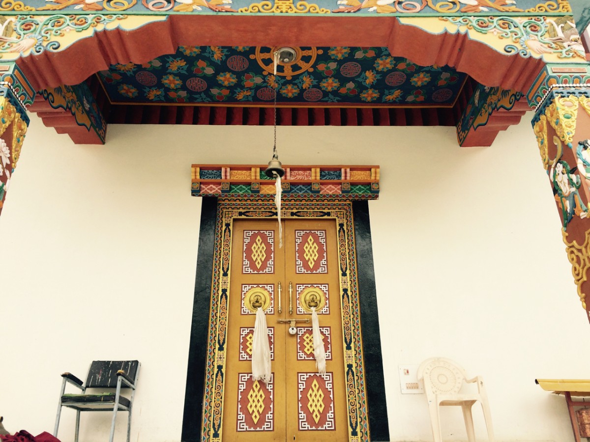 Prayer hall and architecture at Kardang Monastery