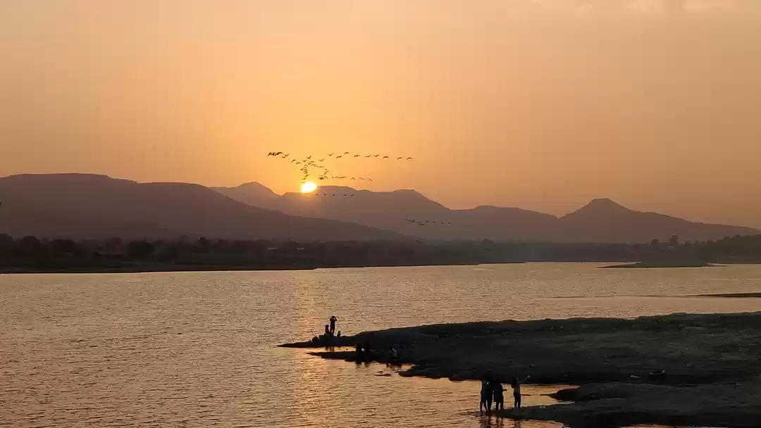 Kasarsai Dam view from banks