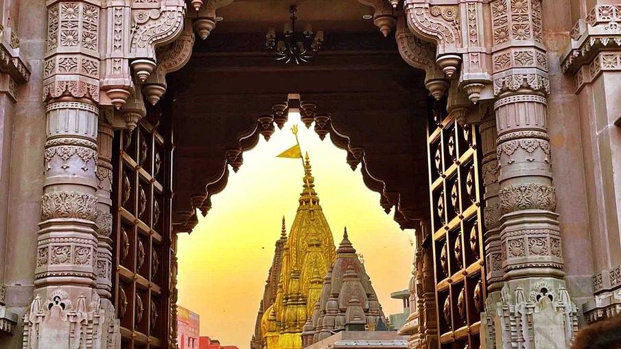 Kashi Vishwanath Temple Varanasi overview for pilgrims and first-time visitors