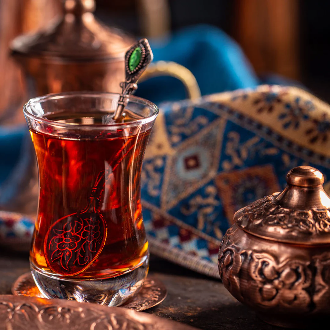 Kashmiri Kahwa tea vendor