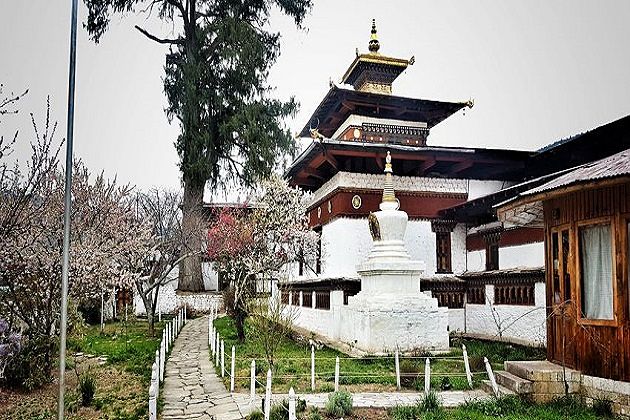Traditional Bhutanese architecture at Kyichu Lhakhang