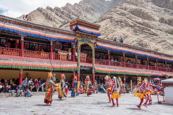 Crowd and prayer ceremony view at Hemis Monastery during festival