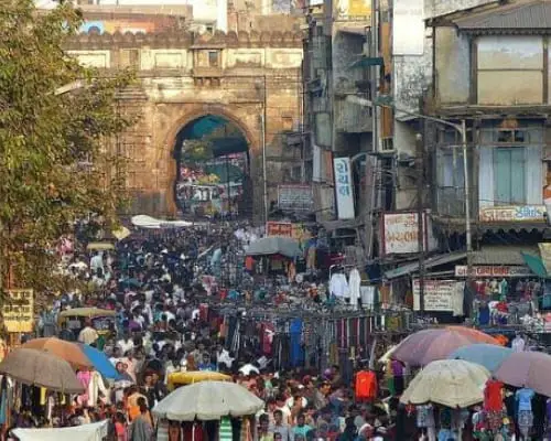 Lal Darwaza Market Ahmedabad street shopping