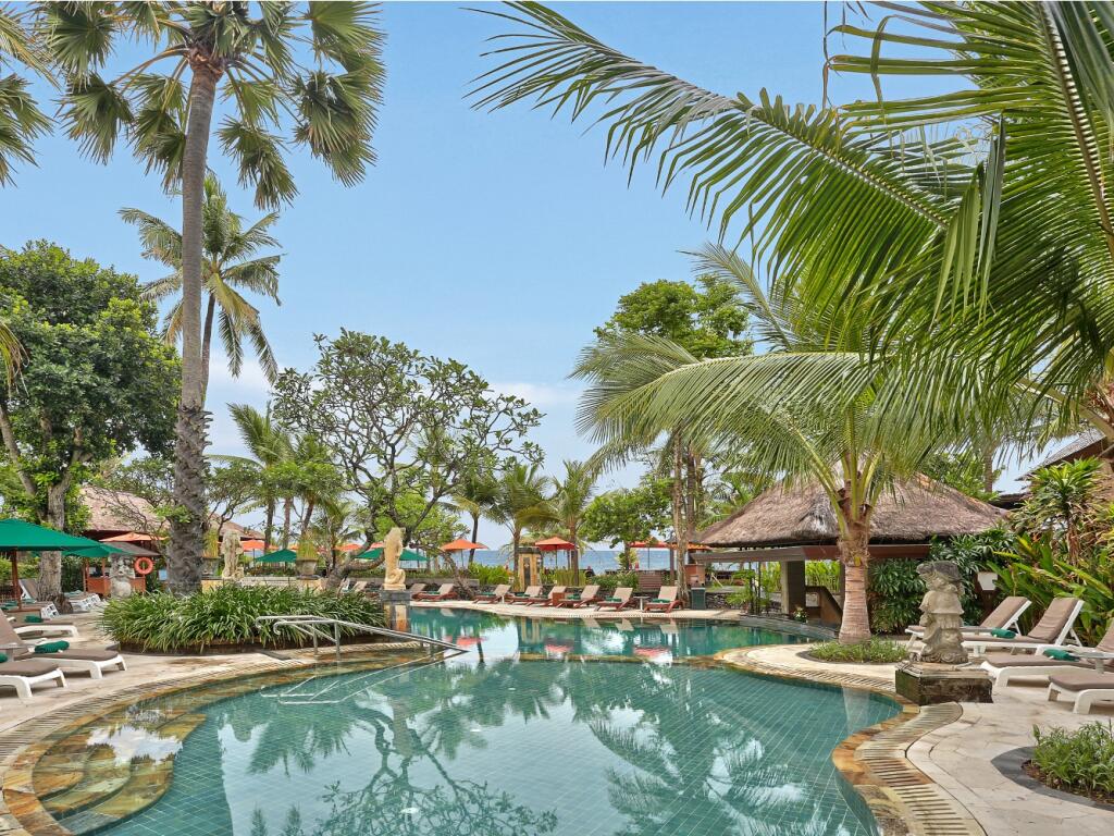 Legian Beach Bali: The Perfect Blend of Surf, Sunsets & Vibrant Culture