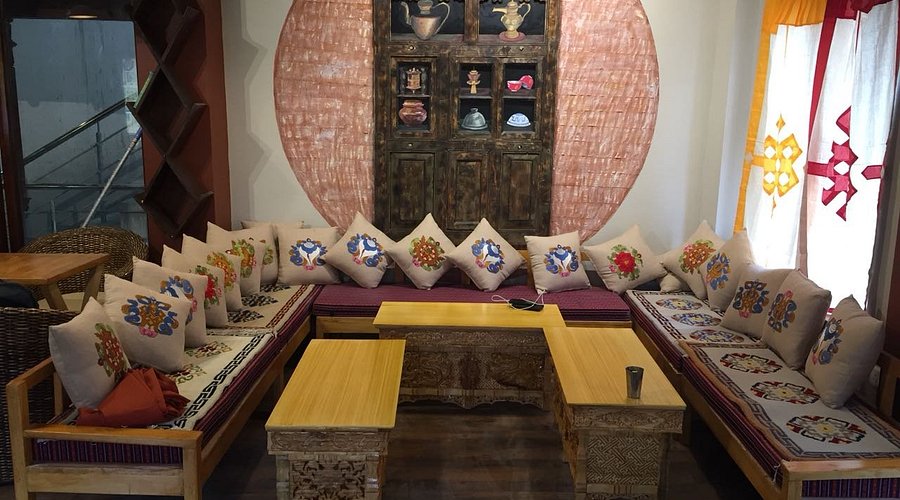 Evening ambiance inside a Leh cafe setting