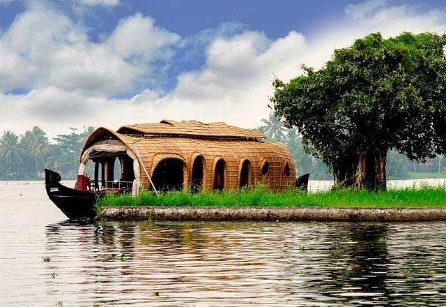 Beautiful Kerala backwaters houseboat